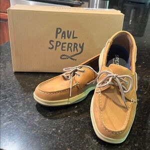 Men’s size 10 Sperry’s Brand new with box